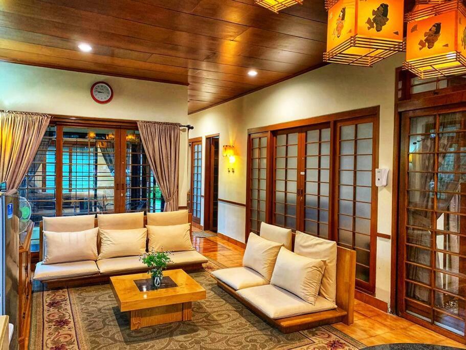 Designer Villa Tokyo Cianjur Buitenkant foto
